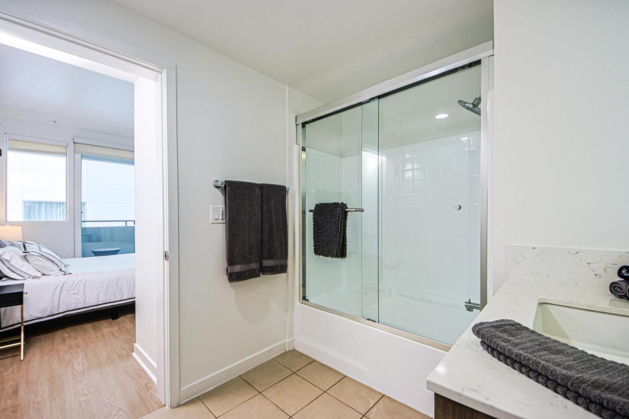 Apartamento The Carlton - Modern-lux 2 Master Suites-secure Bldg & Parking- 5 Blks To Ocean Ave